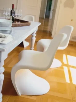 Freischwinger Panton Chair