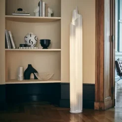 LED-Stehleuchte Chimera