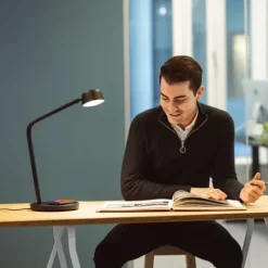 LED-Tischleuchte Motus Table