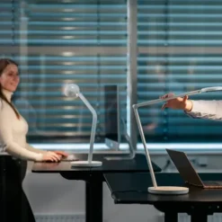 LED-Tischleuchte Motus Table